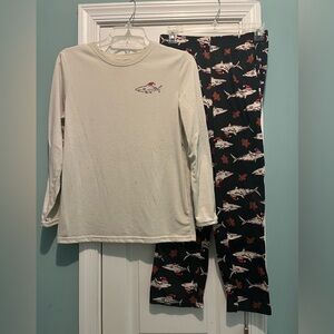 Cat & Jack 2 Piece Long Sleeve Christmas Pajamas Boys Size XL (14)